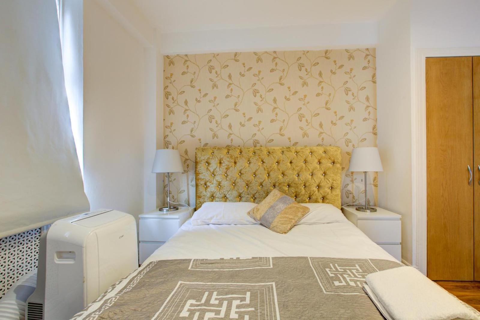 Knightsbridge Luxurious Residence - Facing Harrods Londra Esterno foto